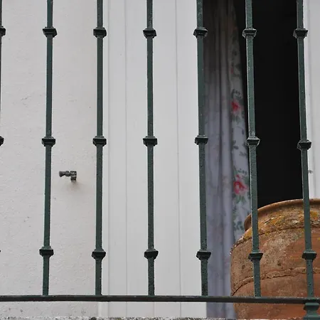 Дом отдыха Casa Com Jardim Dentro Da Muralha De *