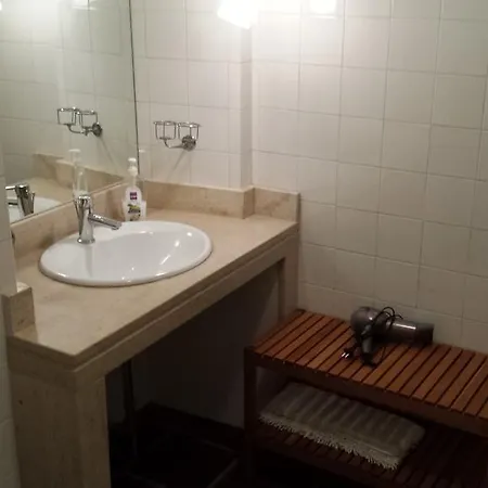 Casa Com Jardim Dentro Da Muralha De Дом отдыха Обидуш